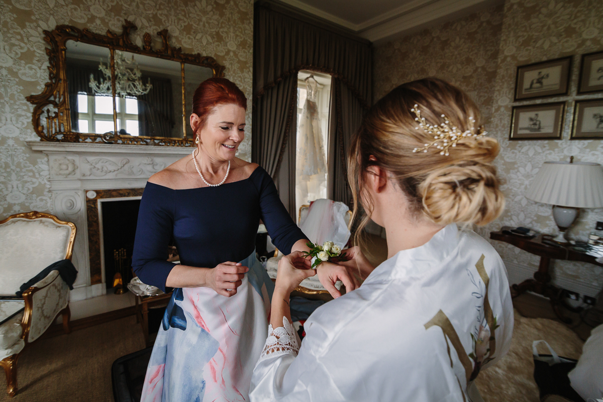 cowdray_house bridal_preps diamond_room bridesmaids bride wedding_day make_up real_moments emotions authentic natural unposed wedding photography west_sussex award_winning best photojournalistic photographer