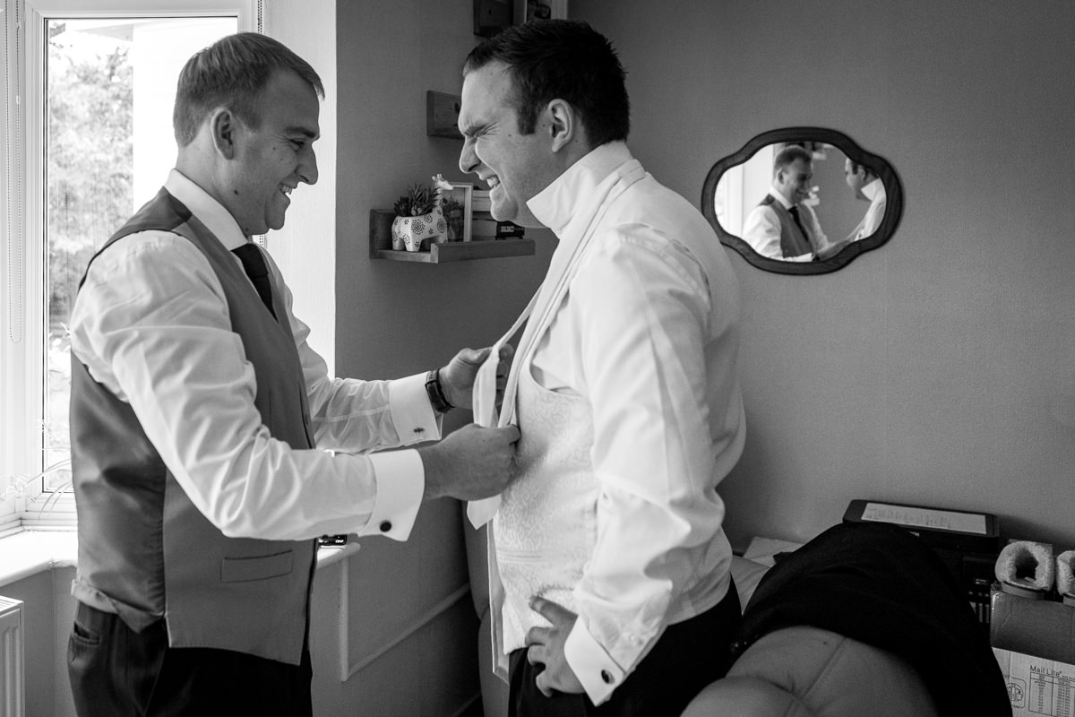 groom wedding day prep with best men stable cottages dorking natural authentic documentary wedding photography photographer horsham surrey west_sussex guildford
